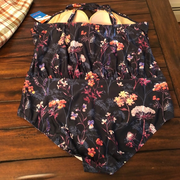 Floral One Piece Swimsuit - Picture 5 of 12